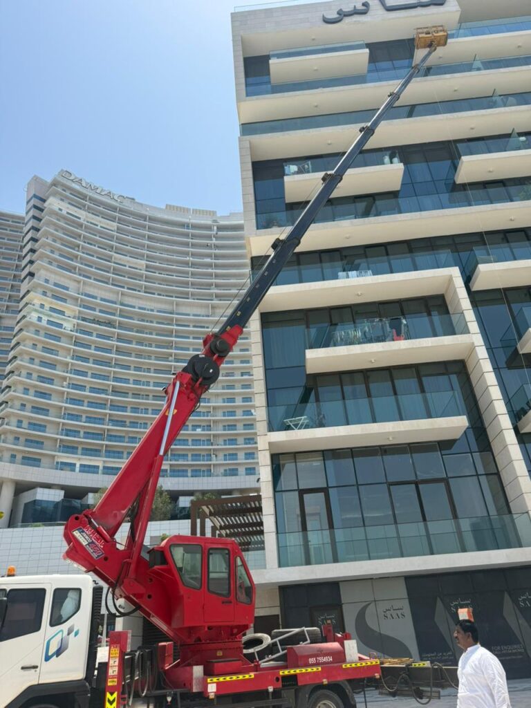 truck mounted lift rental UAE