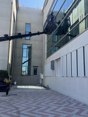 manlift rental company Dubai